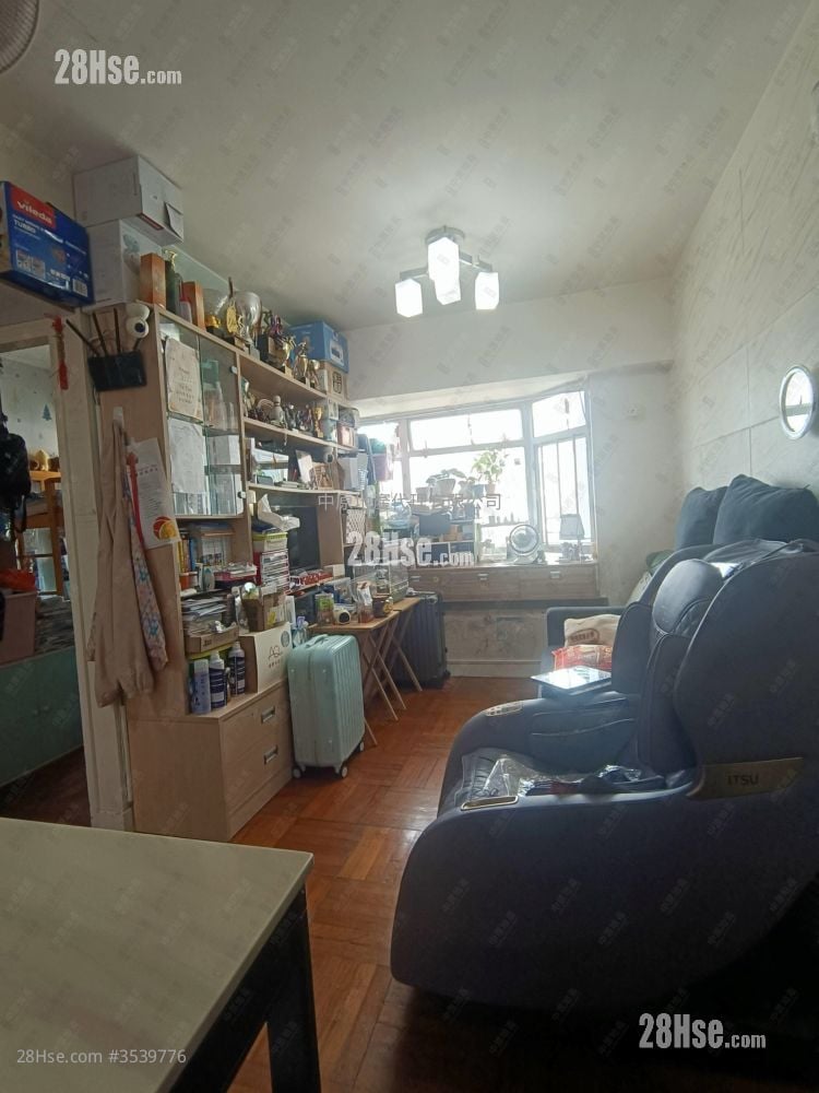 Flora Plaza Sell 2 Bedrooms 413 ft² ( 38.4 m² )