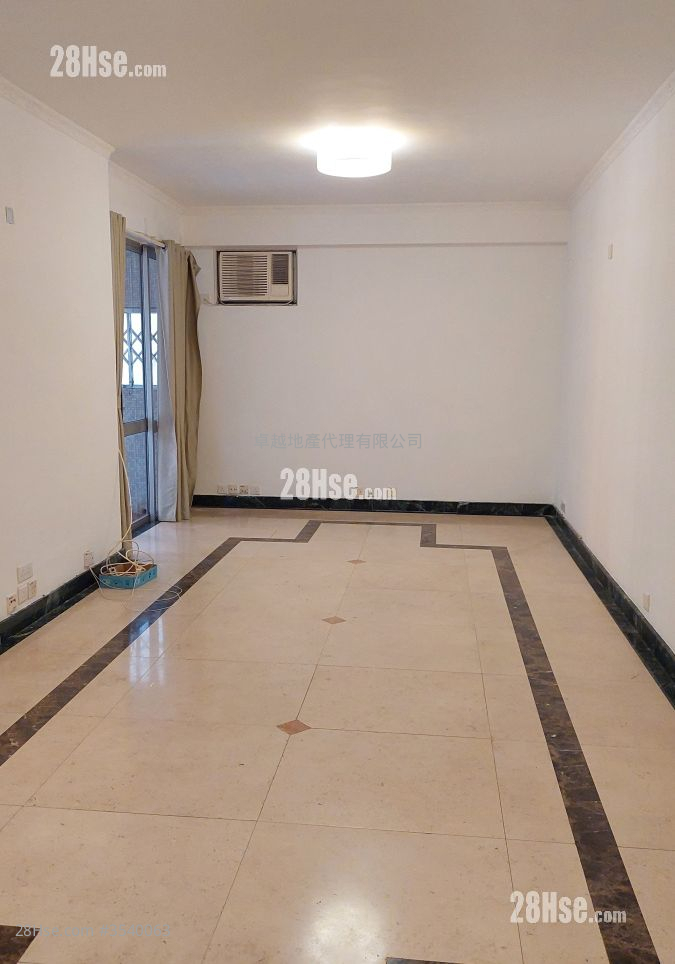 Dragon Court Rental 3 Bedrooms , 2 Bathrooms 857 ft² ( 79.6 m² )