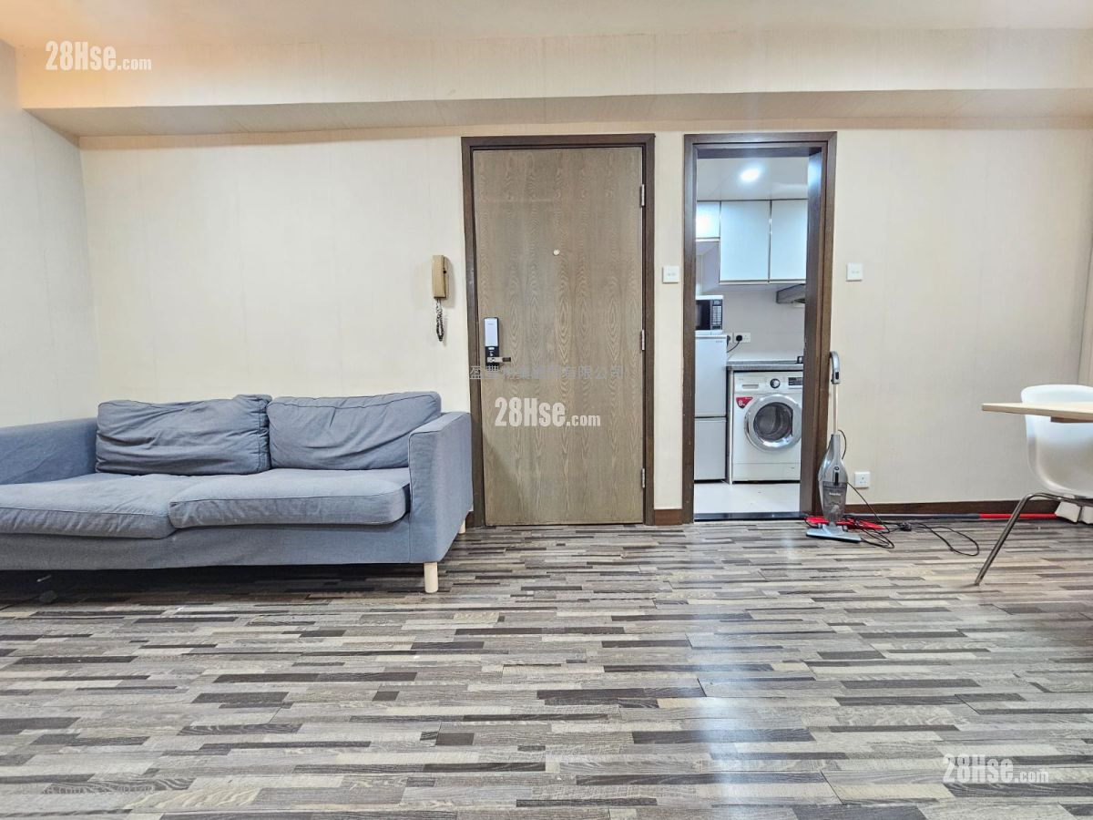 Hang Shun Mansion Rental 2 Bedrooms , 1 Bathroom 353 ft² ( 32.8 m² )