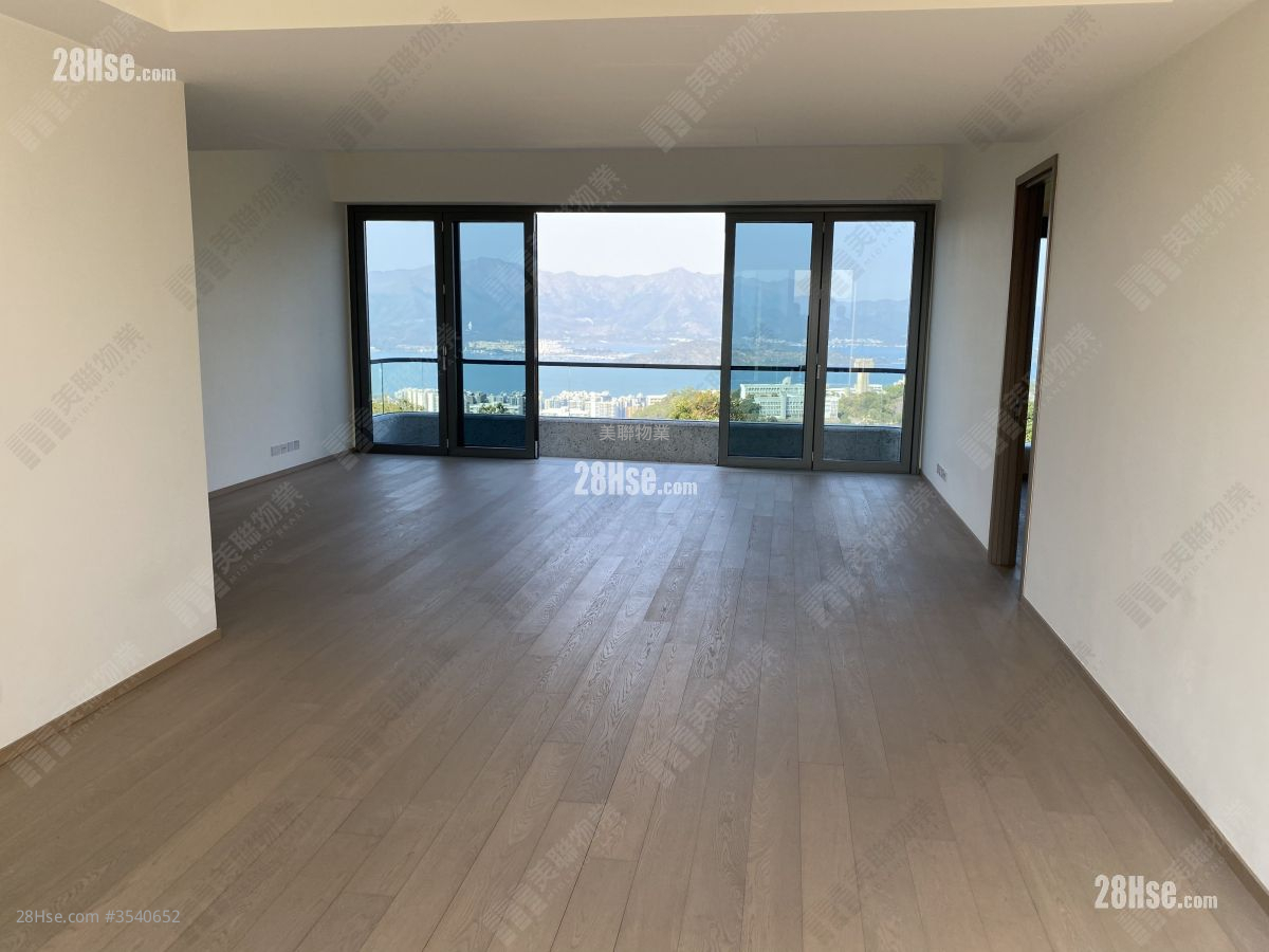 La Vetta Rental 4 Bedrooms , 3 Bathrooms 1,572 ft² ( 146.0 m² )