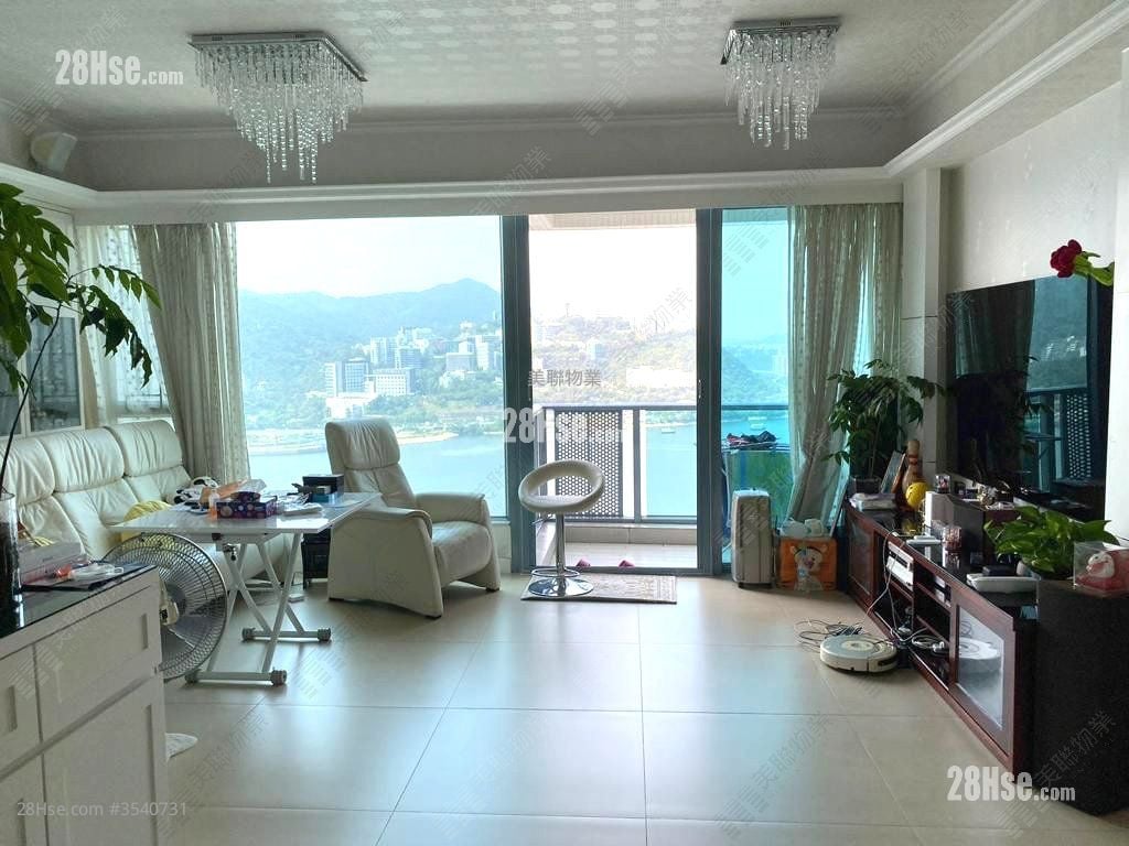 La Costa Sell 3 Bedrooms , 3 Bathrooms 1,073 ft² ( 99.7 m² )
