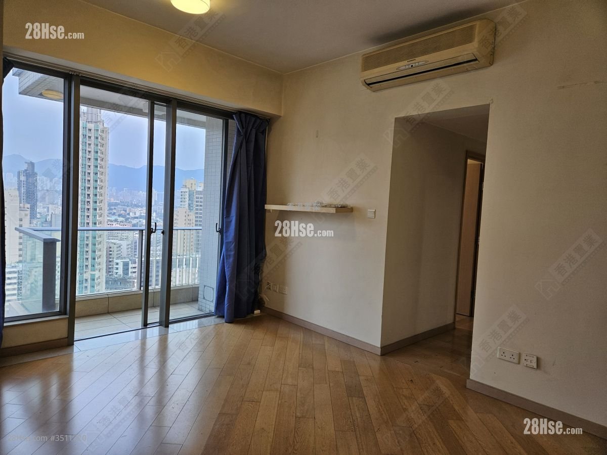 Bedford 28 Sell 2 Bedrooms , 1 Bathroom 574 ft² ( 53.3 m² )