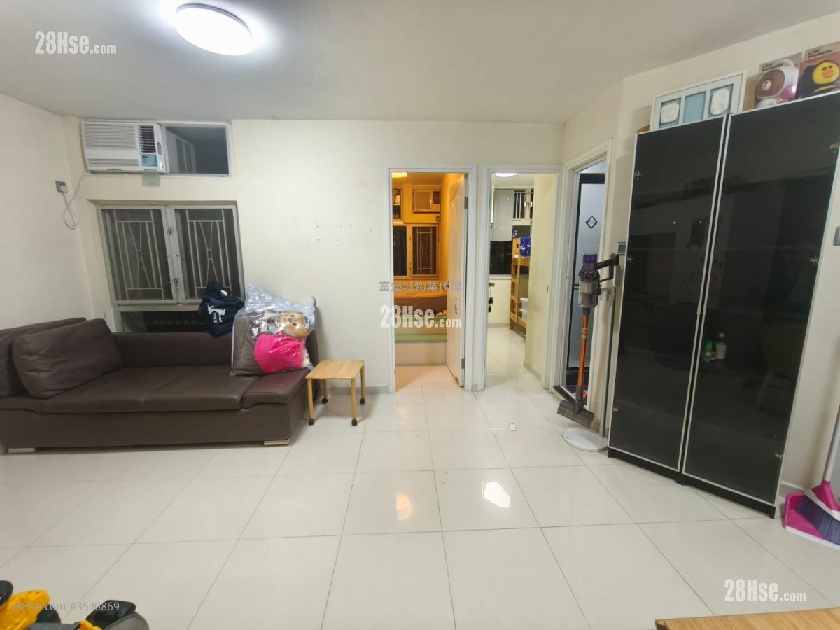 Kwong Lam Court Rental 2 Bedrooms , 1 Bathroom 441 ft² ( 41.0 m² )