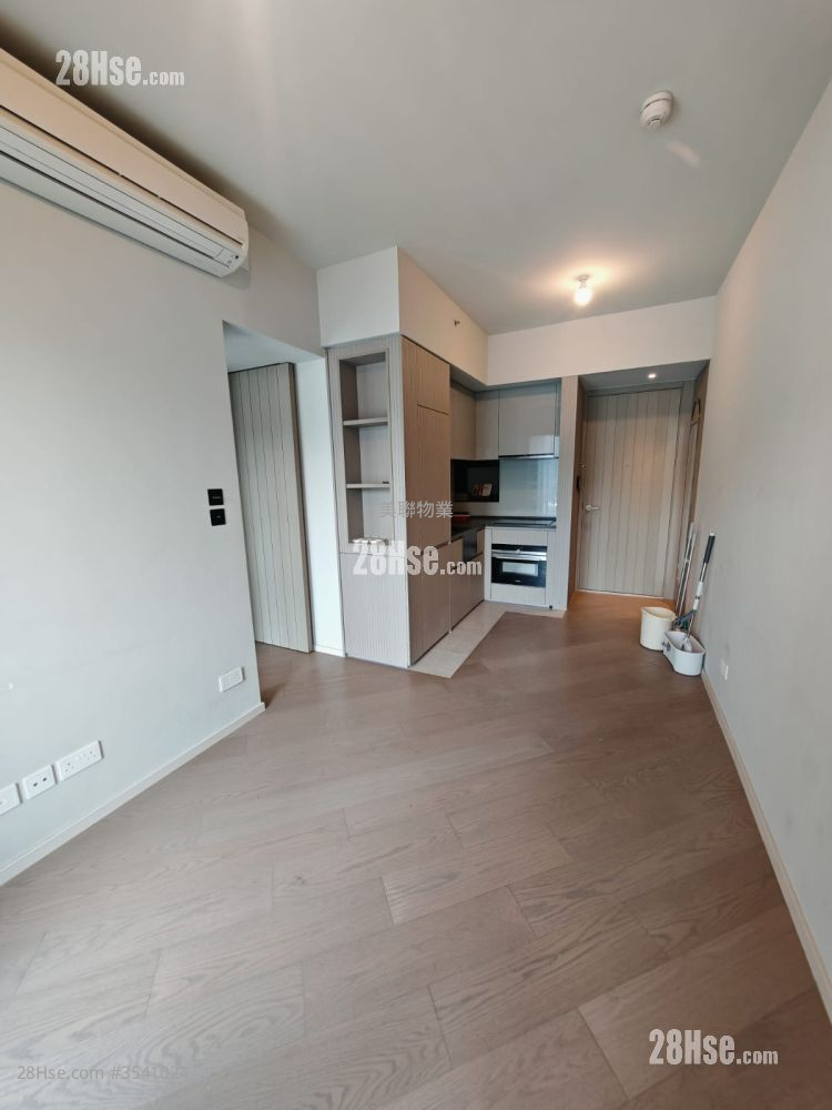 The Pavilia Farm Rental 2 Bedrooms , 1 Bathroom 452 ft² ( 42.0 m² )
