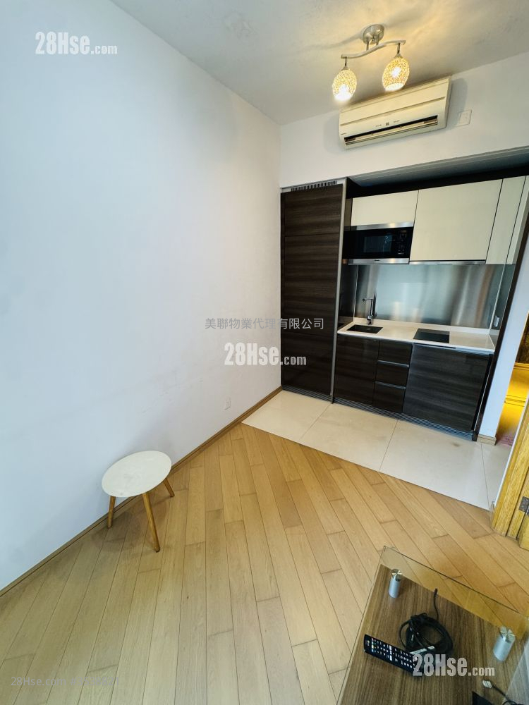 Upper West Rental 1 Bedroom , 1 Bathroom 263 ft² ( 24.4 m² )