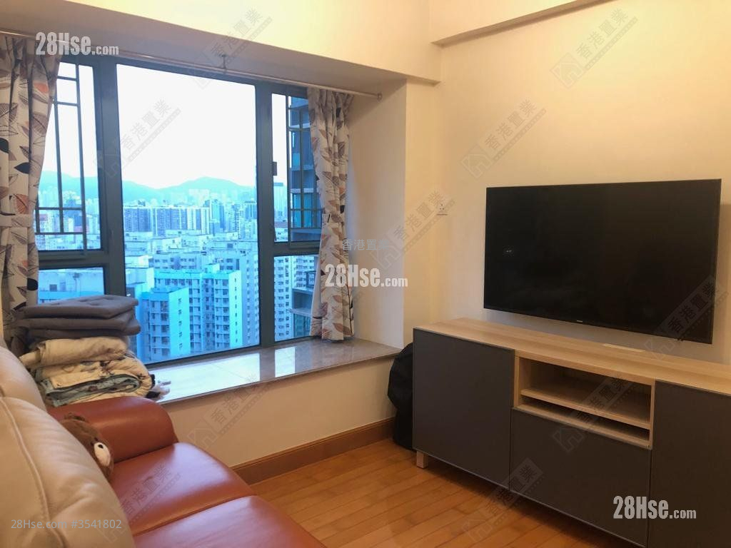 Park Avenue Rental 2 Bedrooms , 1 Bathroom 466 ft² ( 43.3 m² )