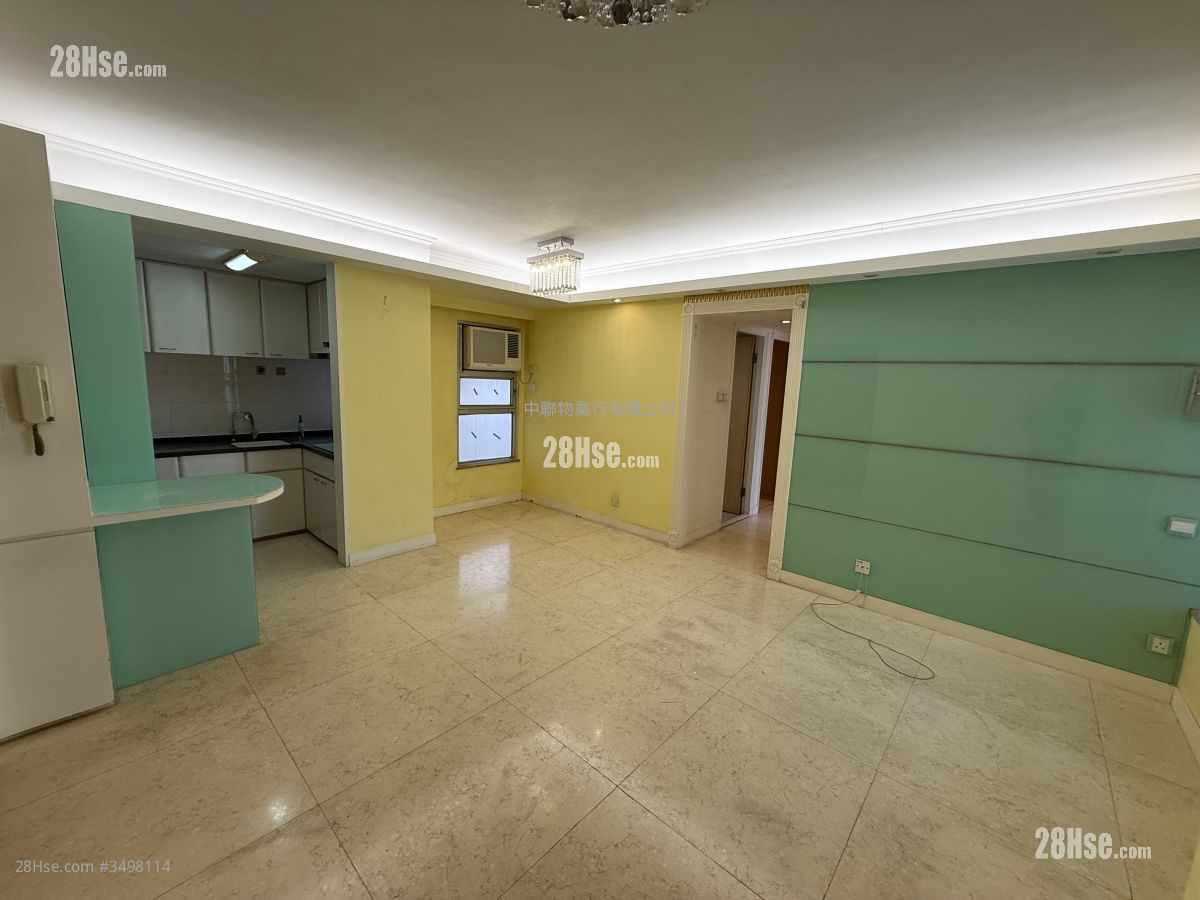 Malibu Garden Sell 3 Bedrooms , 2 Bathrooms 596 ft² ( 55.4 m² )