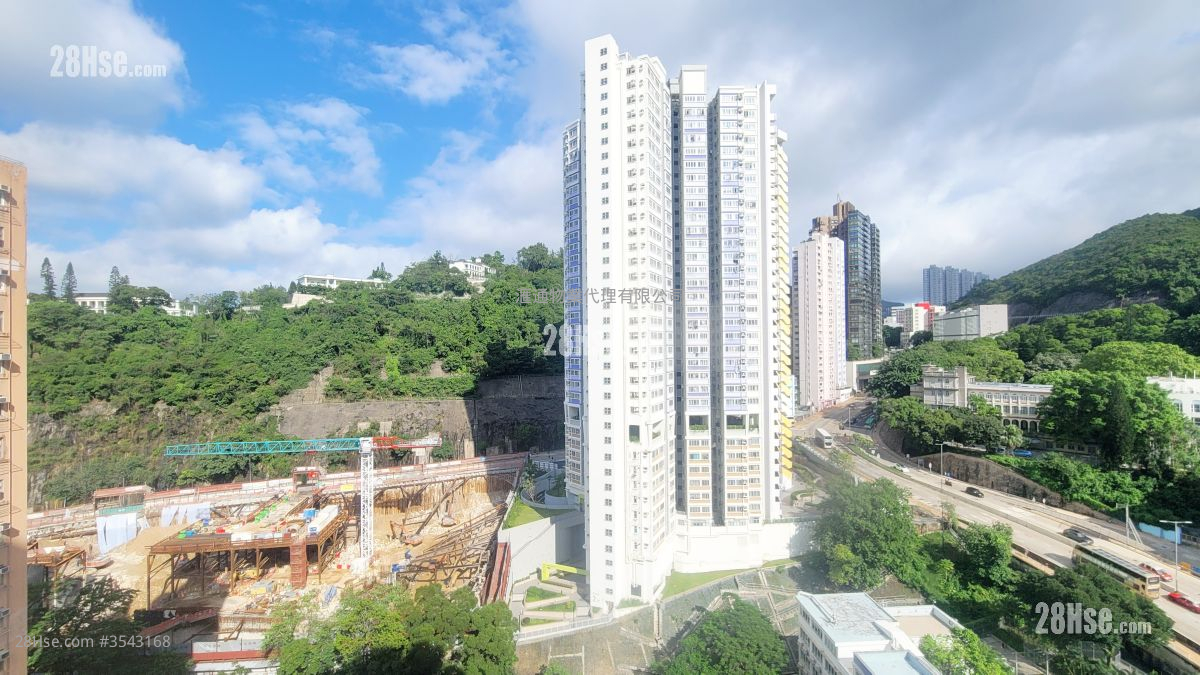 筲箕湾中心 售盘 2 房 , 1 浴室 307 平方尺 ( 28.5 平方米 )