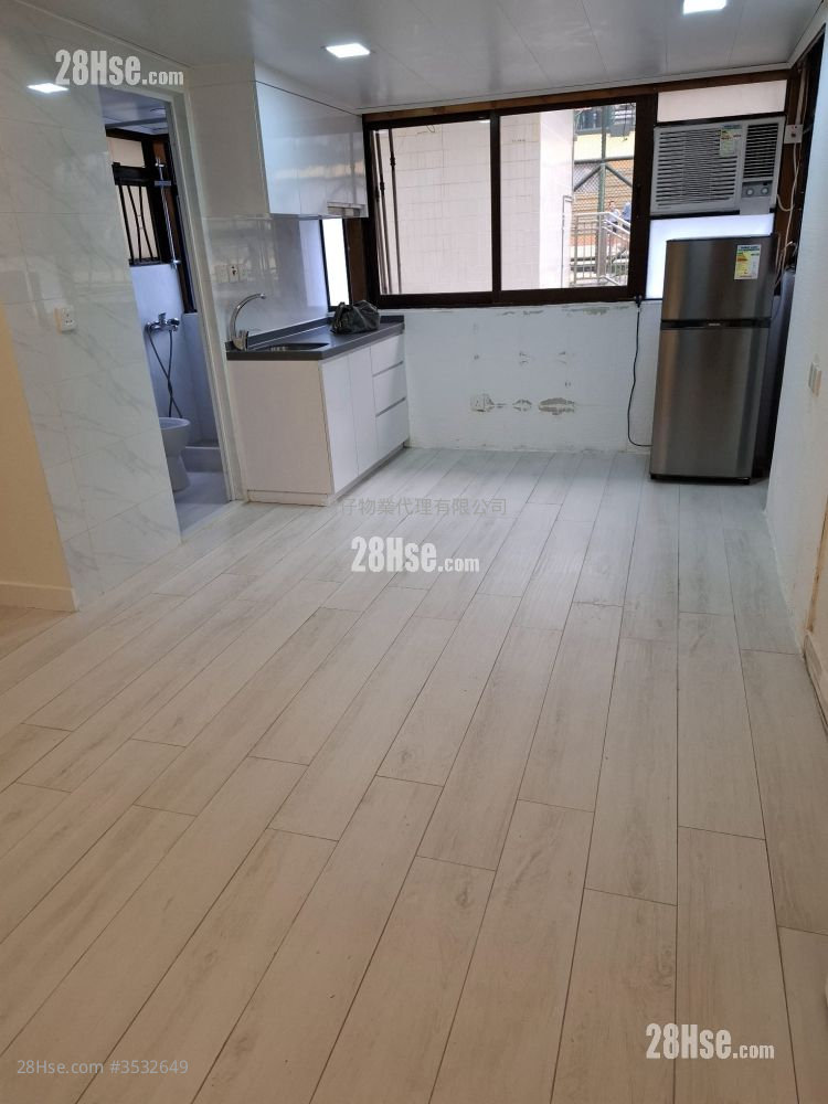 16 Tai Ping Shan Street Rental Studio , 1 Bathroom 127 ft² ( 11.8 m² )