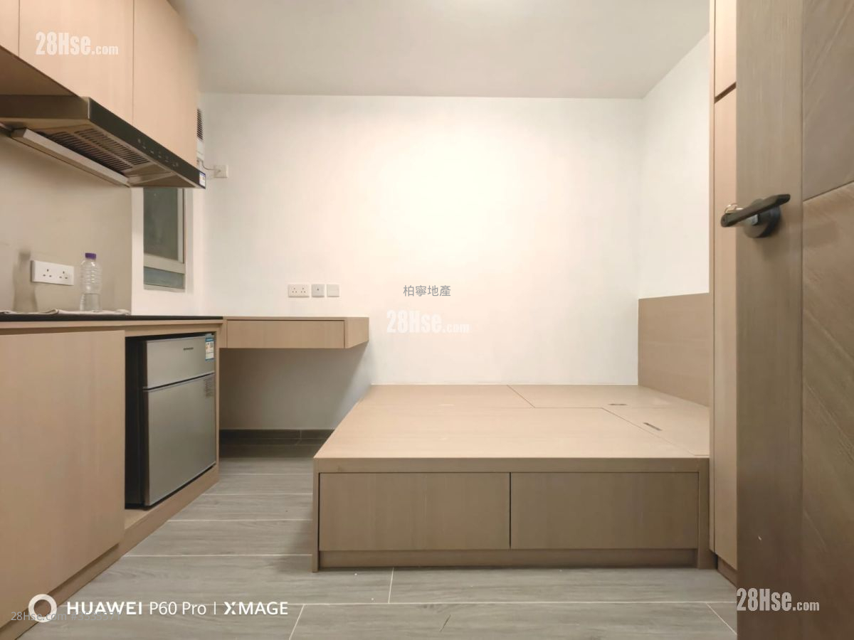 Yau Kwong Building Rental Studio , 1 Bathroom 150 ft² ( 13.9 m² )