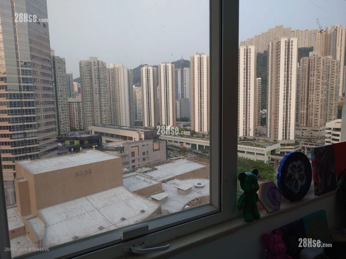 Wah Fung Industrial Centre Sell