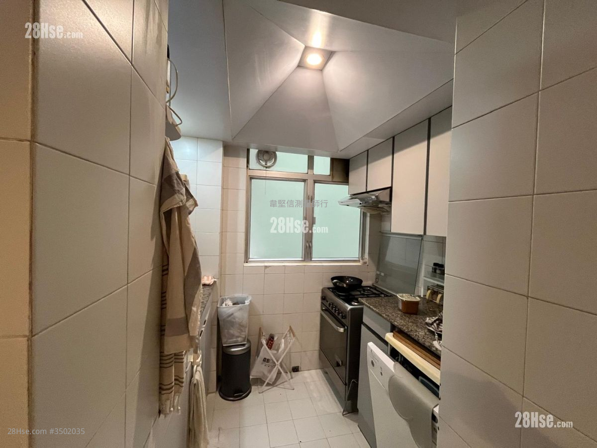 Yee Lin Mansion Rental 3 Bedrooms , 2 Bathrooms 1,456 ft² ( 135.3 m² )