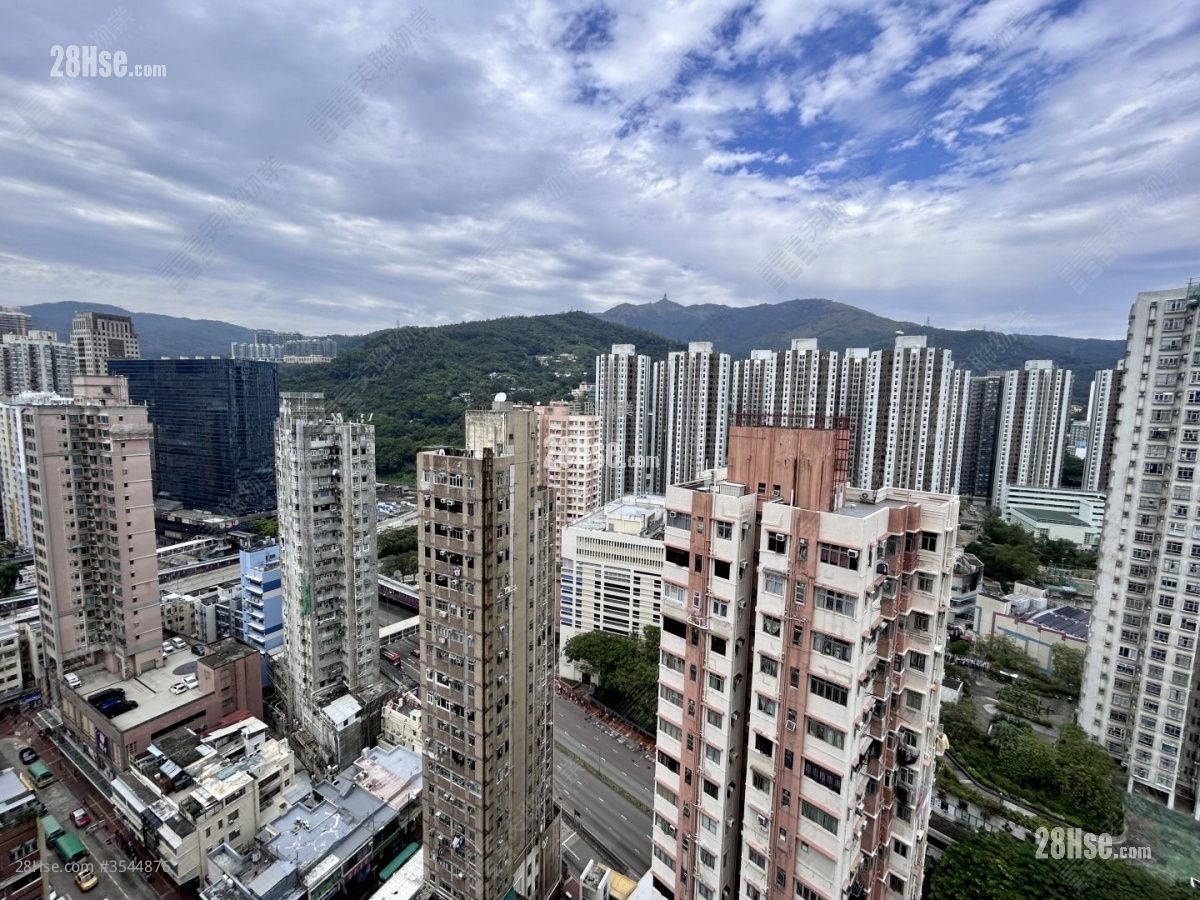 荃湾城市广场 售盘 3 房 , 2 浴室 608 平方尺 ( 56.5 平方米 )