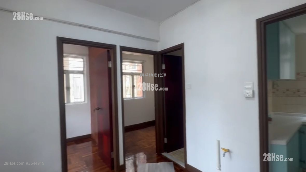 Wah Shing Mansion Rental 2 Bedrooms 246 ft² ( 22.9 m² )