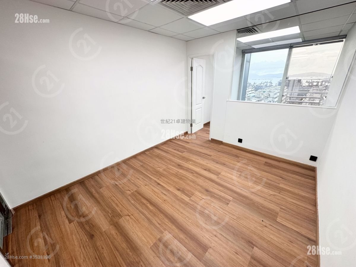 Boss Commercial Centre Rental 1 Bedroom 203 ft² ( 18.9 m² )