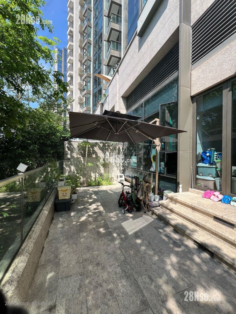 One Homantin Sell 2 Bedrooms 705 ft² ( 65.5 m² )