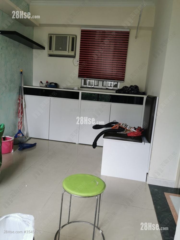 Fanling Town Center Sell 2 Bedrooms 376 ft² ( 34.9 m² )