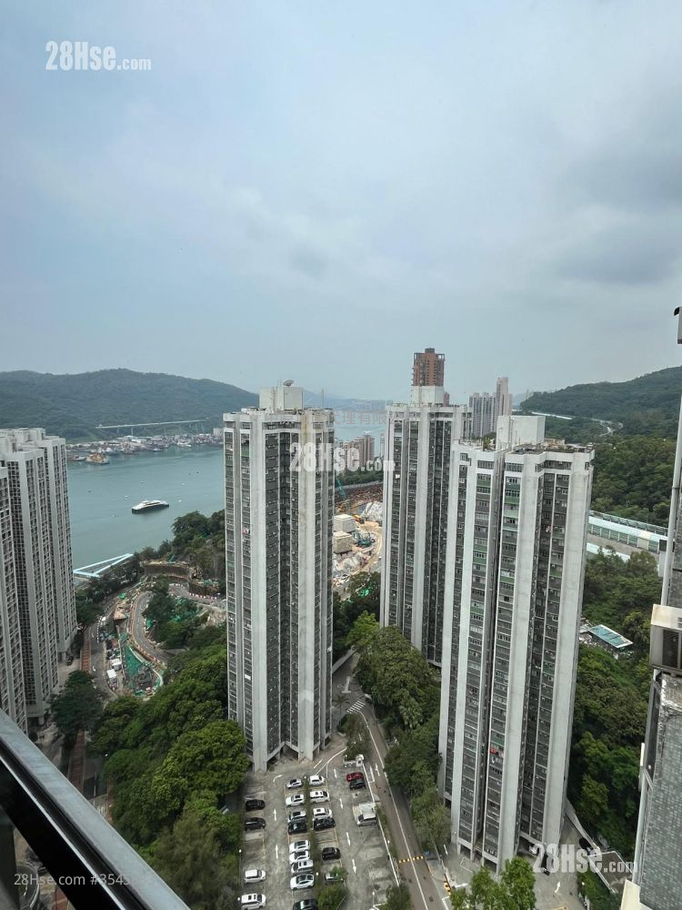Belvedere Garden Sell 3 Bedrooms , 1 Bathroom 572 ft² ( 53.1 m² )