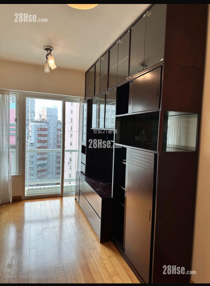 Reading Place Sell 2 Bedrooms , 1 Bathroom 414 ft² ( 38.5 m² )