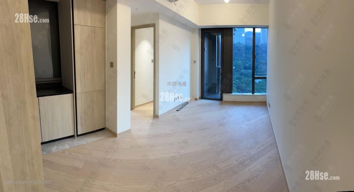 The Arles Rental 2 Bedrooms , 1 Bathroom 492 ft² ( 45.7 m² )