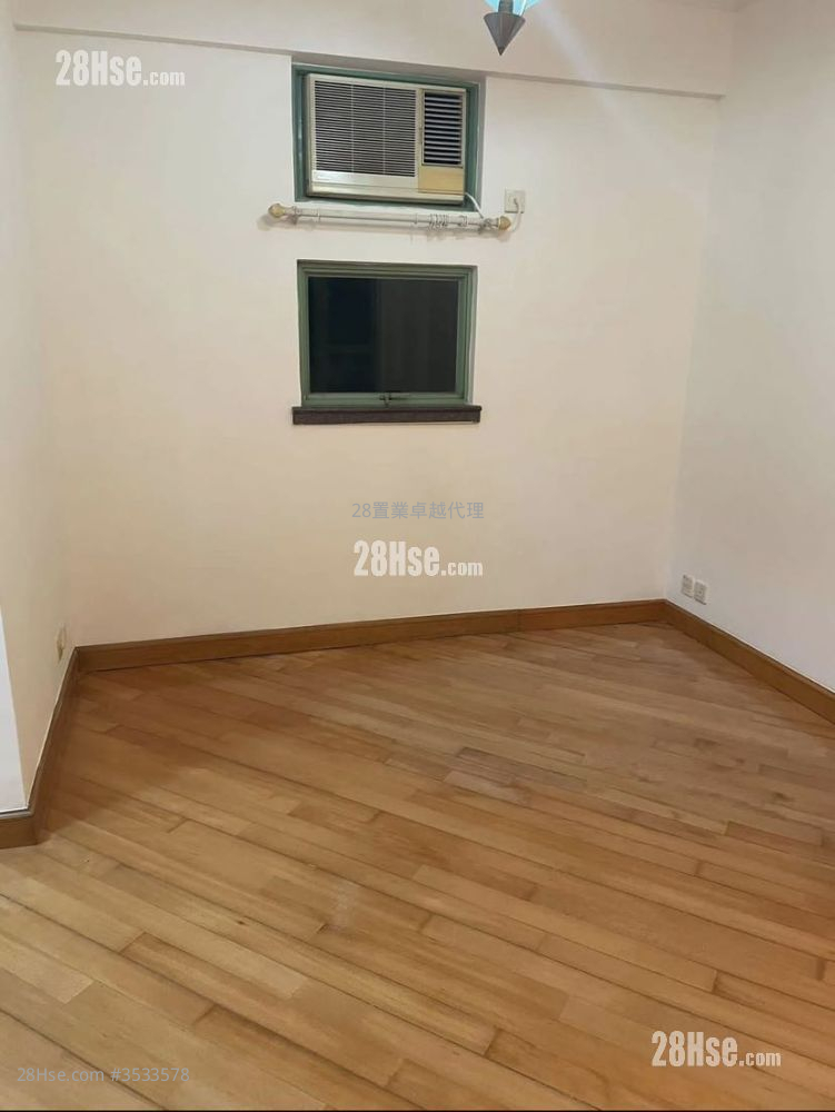 Botania Villa Sell 2 Bedrooms , 1 Bathroom 485 ft² ( 45.1 m² )