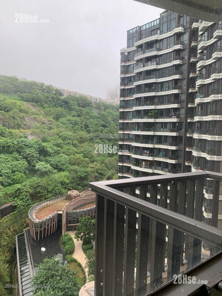 Dragons Range Rental 2 Bedrooms , 1 Bathroom 655 ft² ( 60.9 m² )
