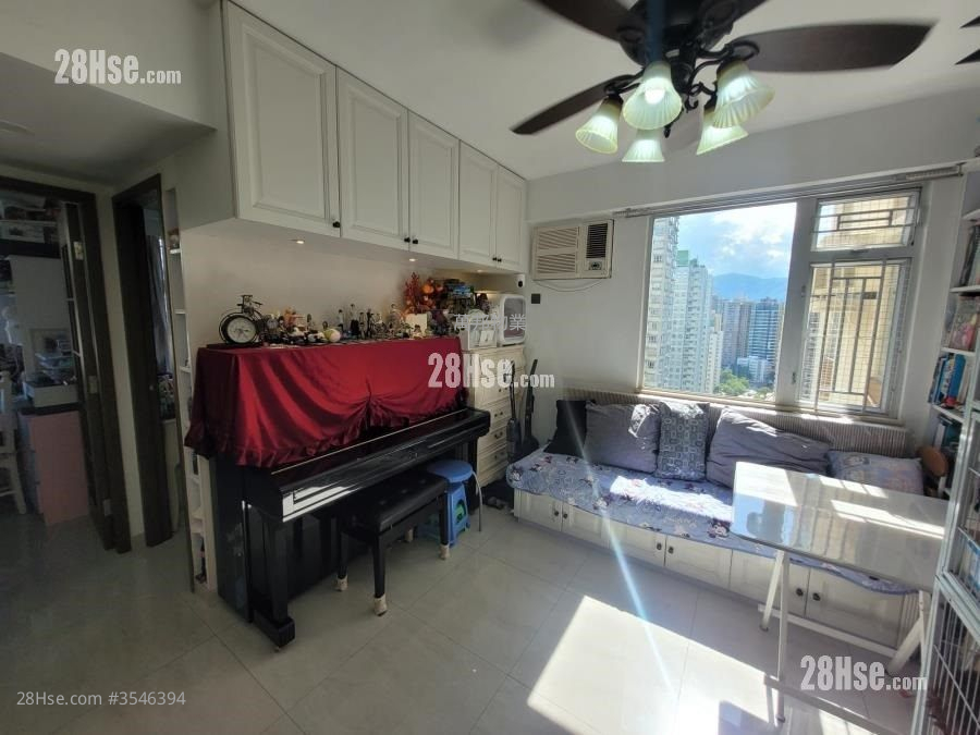 Tai Po Plaza Sell 2 Bedrooms , 1 Bathroom 422 ft² ( 39.2 m² )