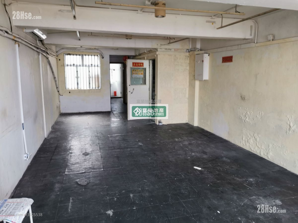 50-52 Sai Yeung Choi Street South Rental Studio , 1 Bathroom 598 ft² ( 55.6 m² )