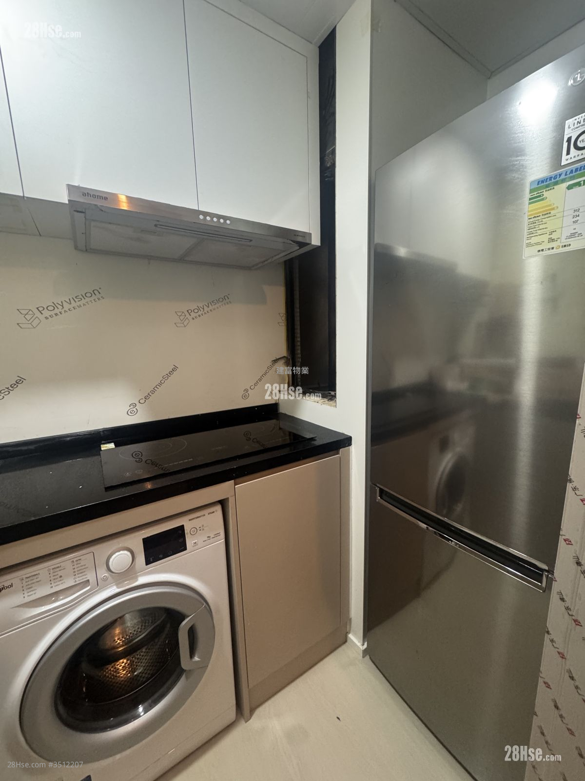Kong Chian Tower Rental 2 Bedrooms , 1 Bathroom 300 ft² ( 27.9 m² )