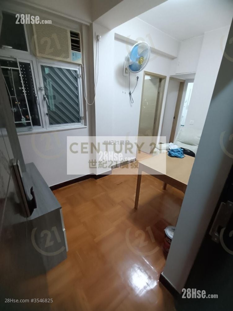 Winfield Building Rental 2 Bedrooms , 1 Bathroom 270 ft² ( 25.1 m² )