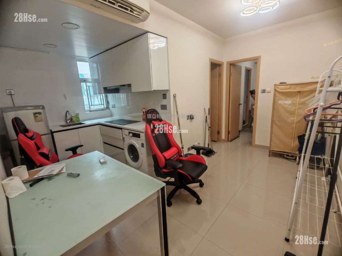 Luen Wai Apartment Rental 2 Bedrooms , 2 Bathrooms 391 ft² ( 36.3 m² )