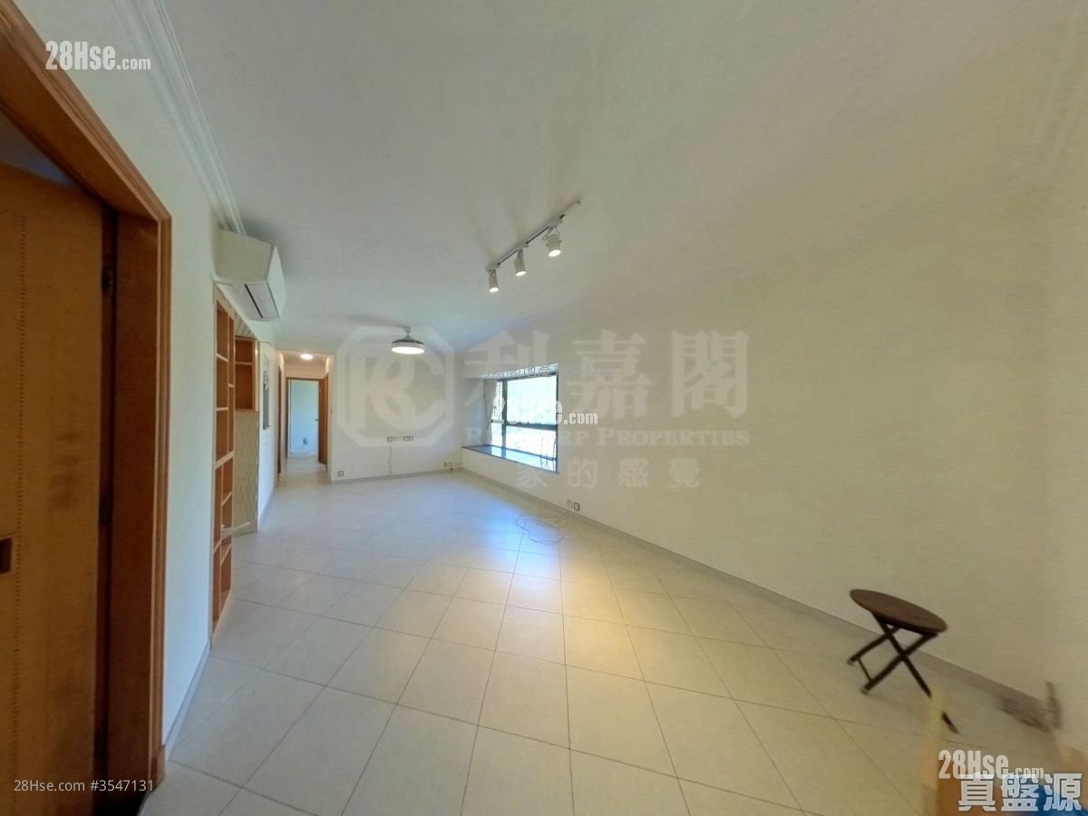 Aegean Coast Sell 3 Bedrooms , 2 Bathrooms 742 ft² ( 68.9 m² )