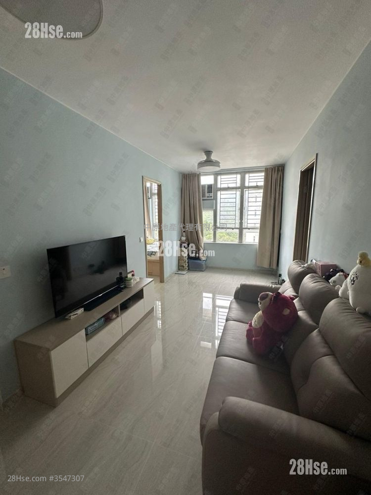 Shan Lai Court Sell 2 Bedrooms 447 ft² ( 41.5 m² )