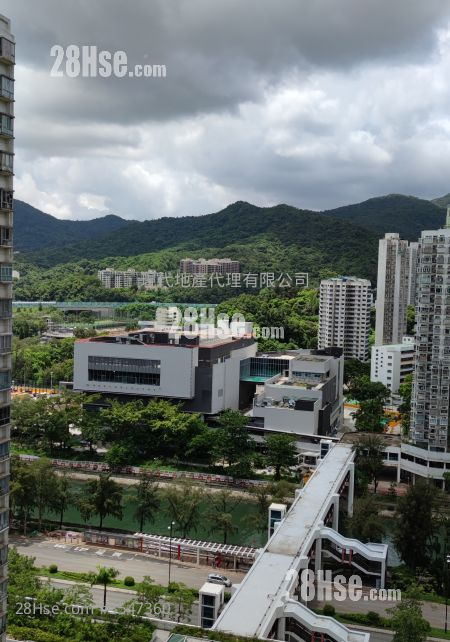 Tai Po Centre Sell 2 Bedrooms , 1 Bathroom 361 ft² ( 33.5 m² )