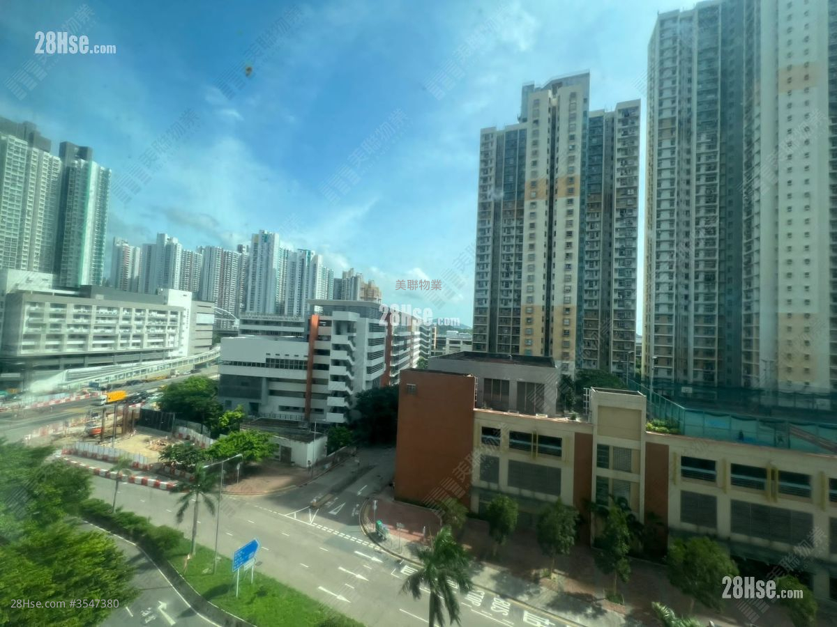 Aquamarine Sell 2 Bedrooms , 1 Bathroom 494 ft² ( 45.9 m² )