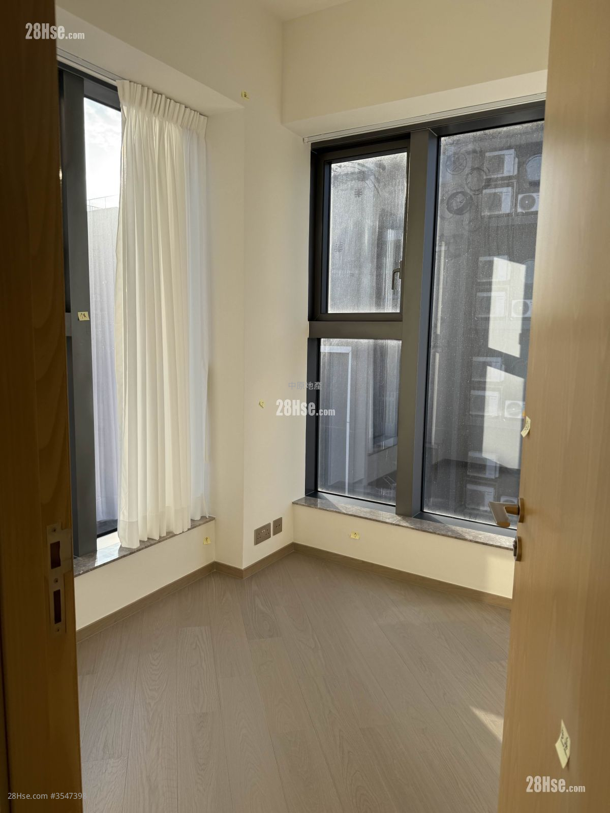 VAU Residence 租盘 1 房 , 1 浴室 282 平方尺 ( 26.2 平方米 )