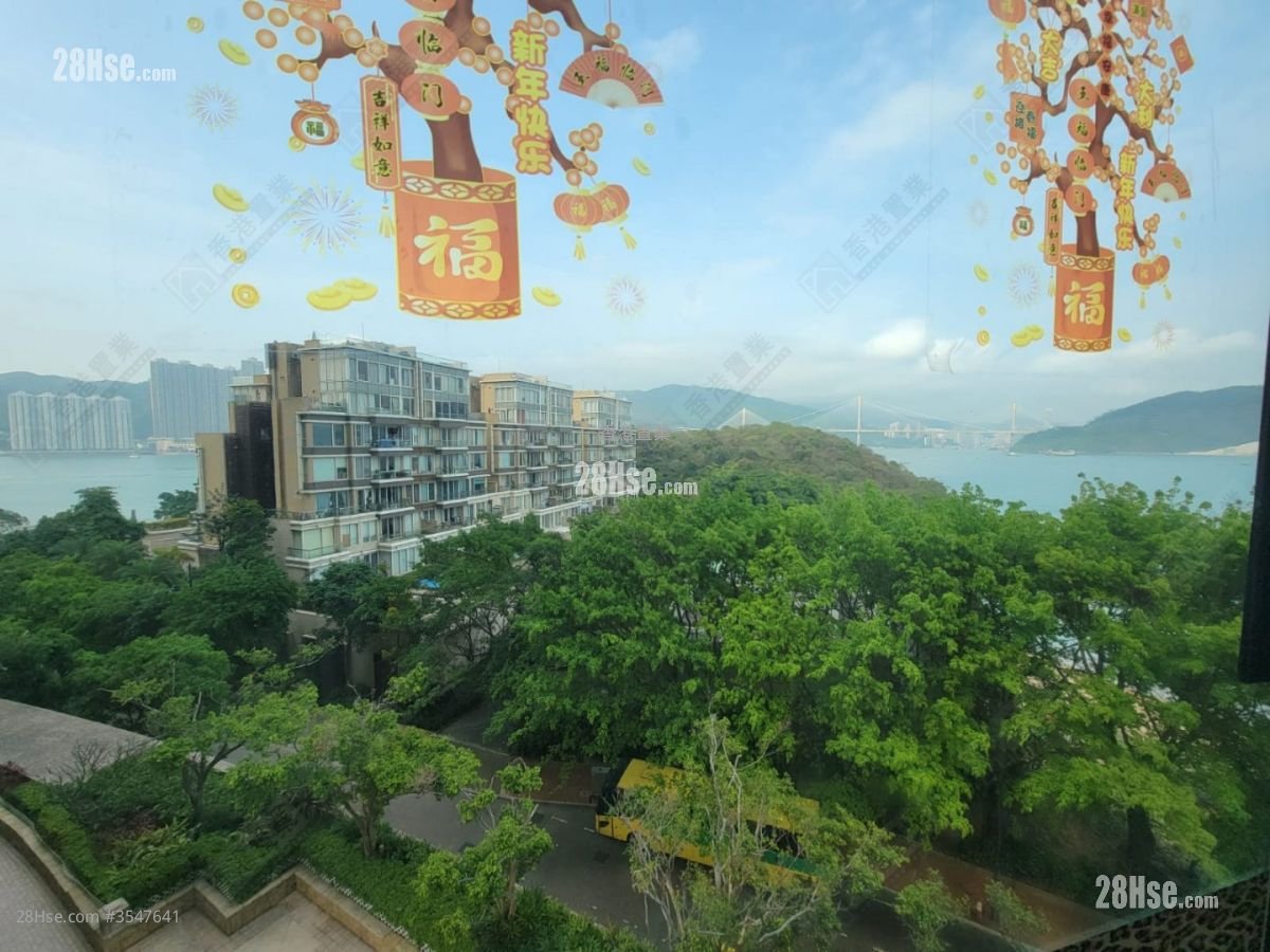 Park Island Sell 2 Bedrooms , 1 Bathroom 518 ft² ( 48.1 m² )