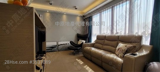 Kisland Villa Sell 4 Bedrooms 827 ft² ( 76.8 m² )