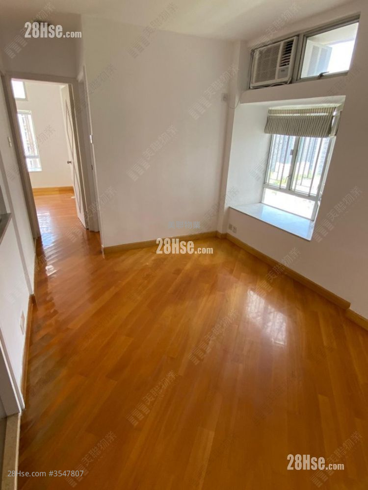Tsing Yi Garden Rental 2 Bedrooms , 1 Bathroom 343 ft² ( 31.9 m² )