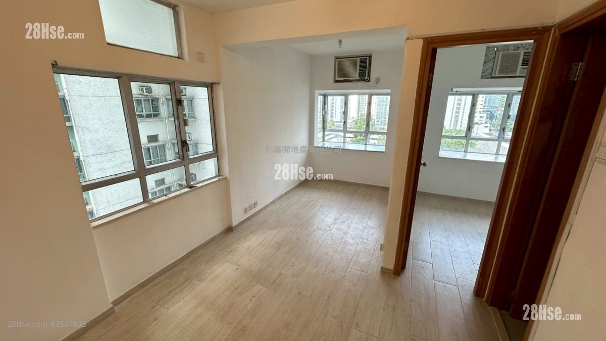 City One Shatin Sell 1 Bedroom , 1 Bathroom 304 ft² ( 28.2 m² )