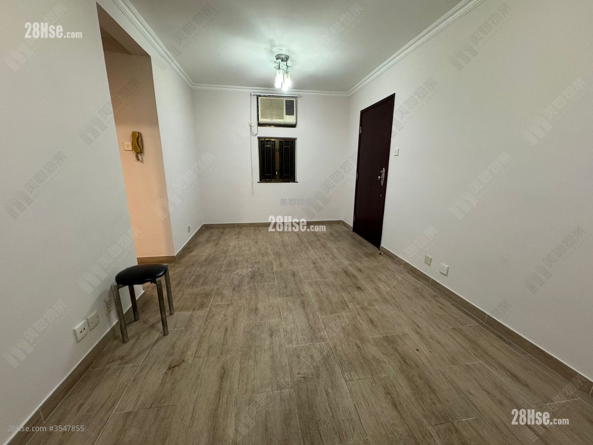 Luk Yeung Sun Chuen Rental 2 Bedrooms 451 ft² ( 41.9 m² )