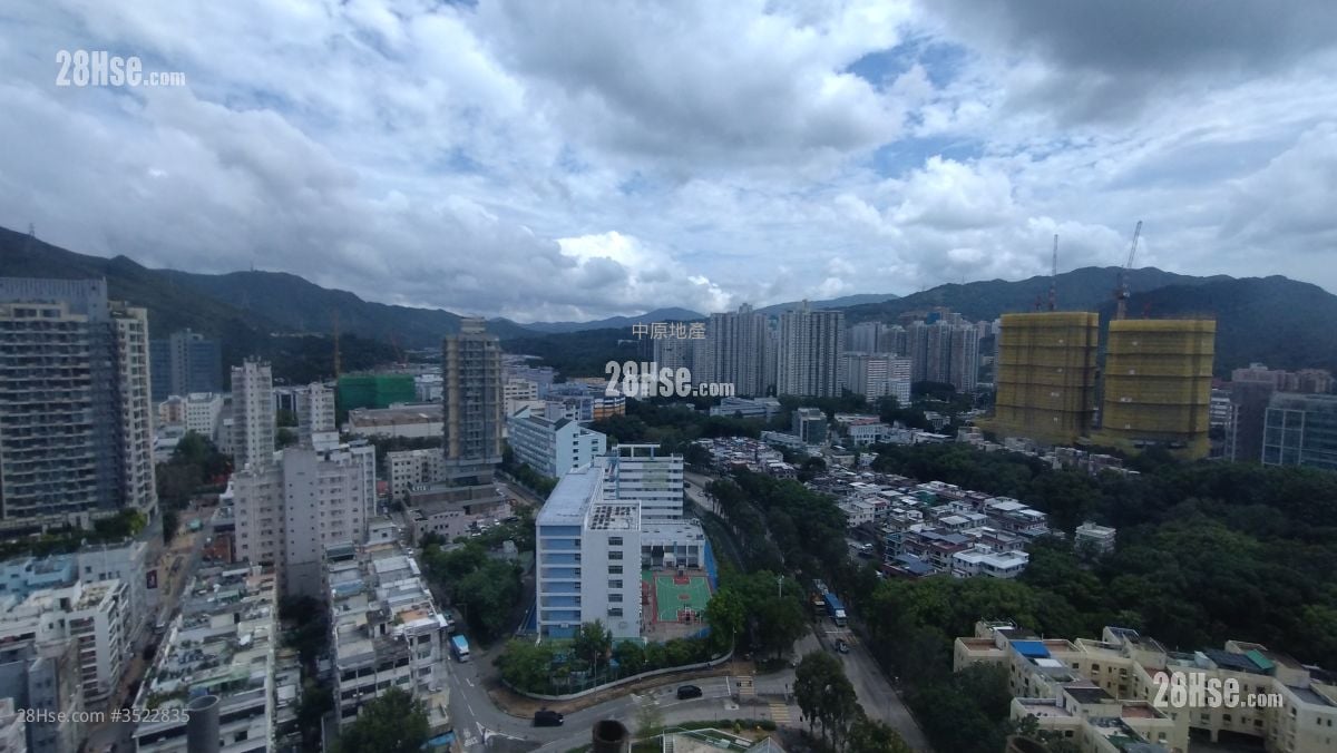 Mount One Rental 3 Bedrooms , 3 Bathrooms 720 ft² ( 66.9 m² )