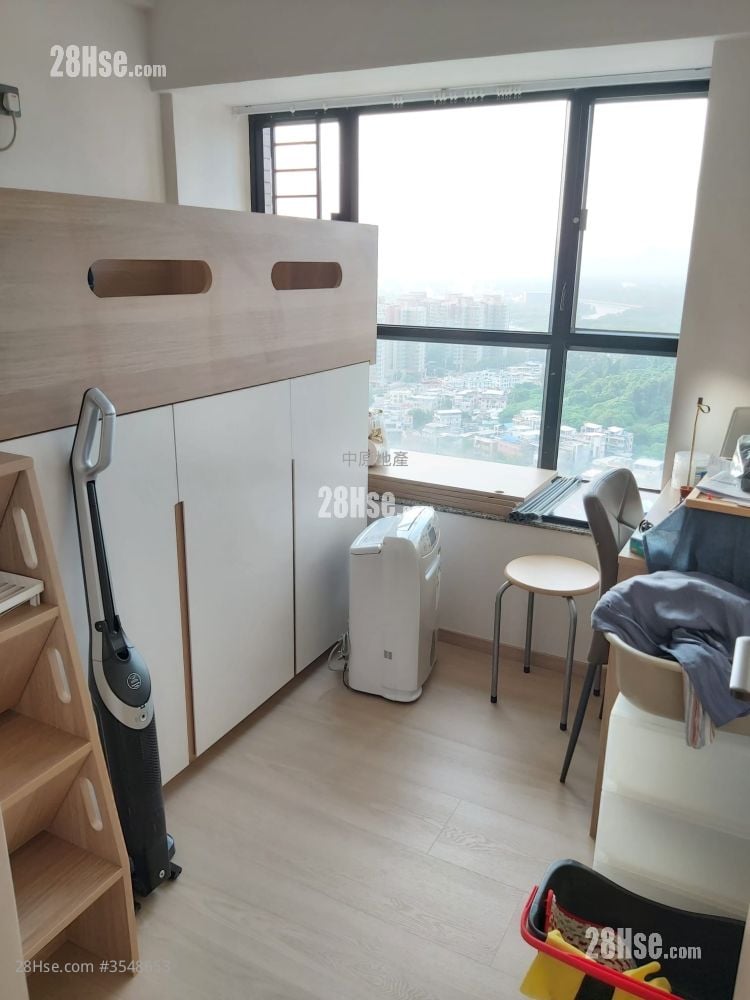 Sun Yuen Long Centre Sell 2 Bedrooms 466 ft² ( 43.3 m² )