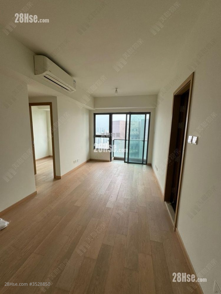 Sol City Rental 2 Bedrooms , 1 Bathroom 496 ft² ( 46.1 m² )