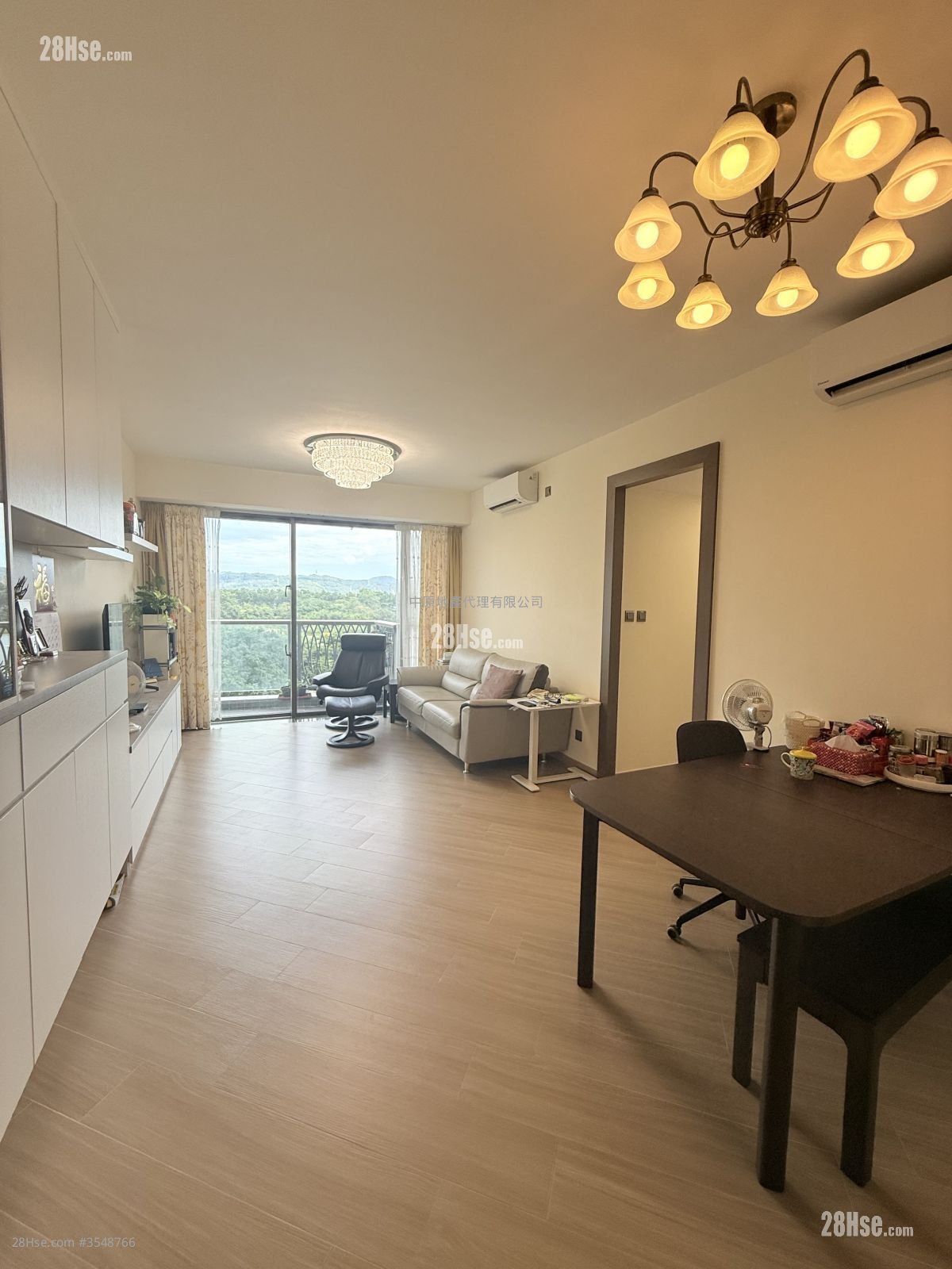 Emerald Green Sell 4 Bedrooms 1,102 ft² ( 102.4 m² )