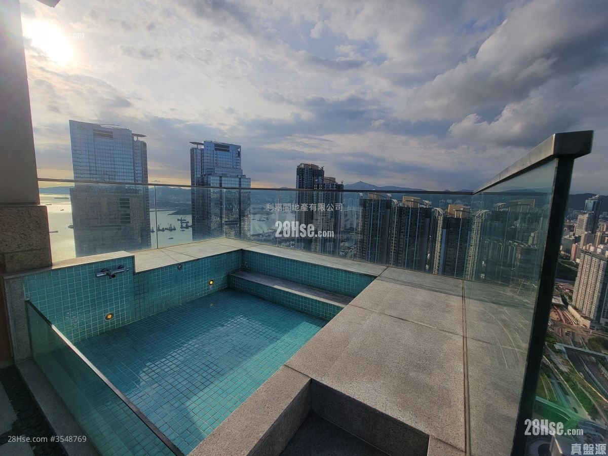 The Arch Sell 5+ Bedrooms , 2 Bathrooms 2,522 ft² ( 234.3 m² )