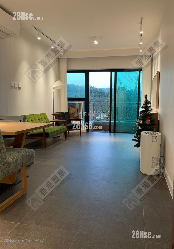 Park Island Sell 3 Bedrooms , 2 Bathrooms 707 ft² ( 65.7 m² )