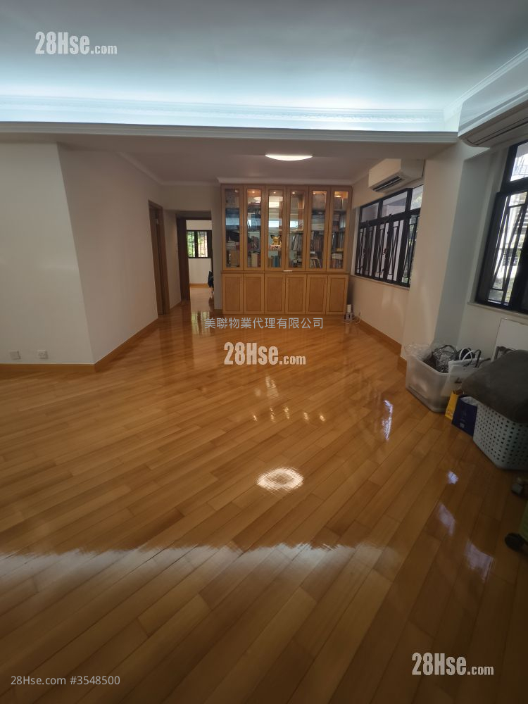 Sunview Garden Rental 3 Bedrooms , 2 Bathrooms 1,335 ft² ( 124.0 m² )