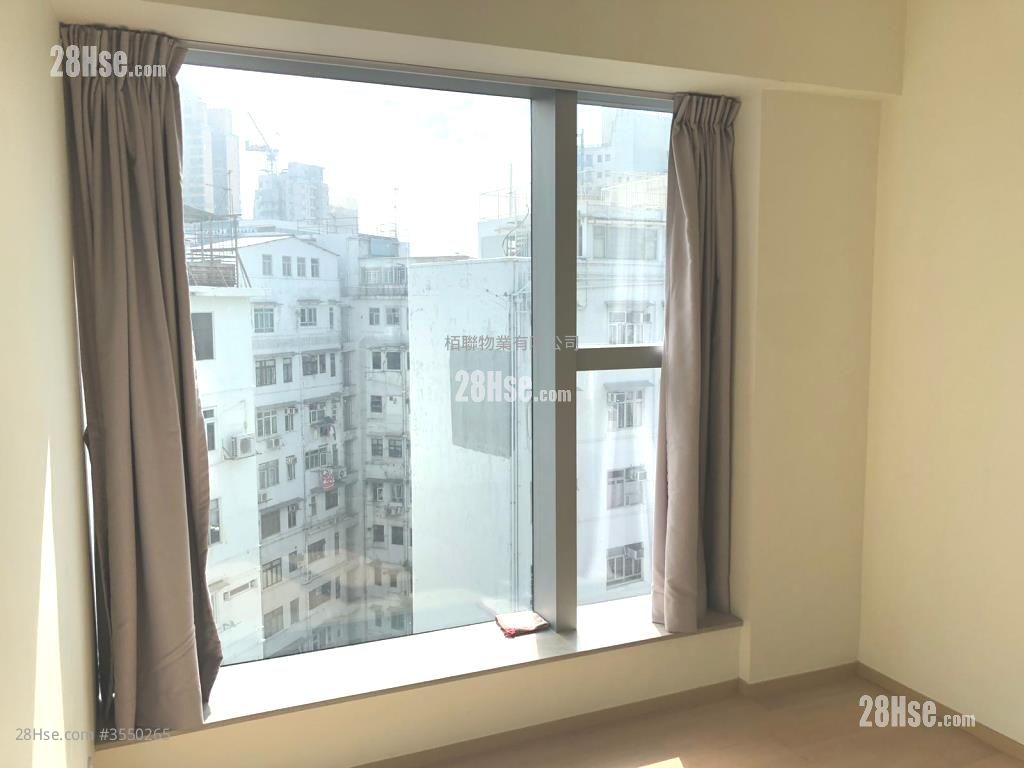 3 Julia Avenue Rental 3 Bedrooms , 2 Bathrooms 715 ft² ( 66.4 m² )
