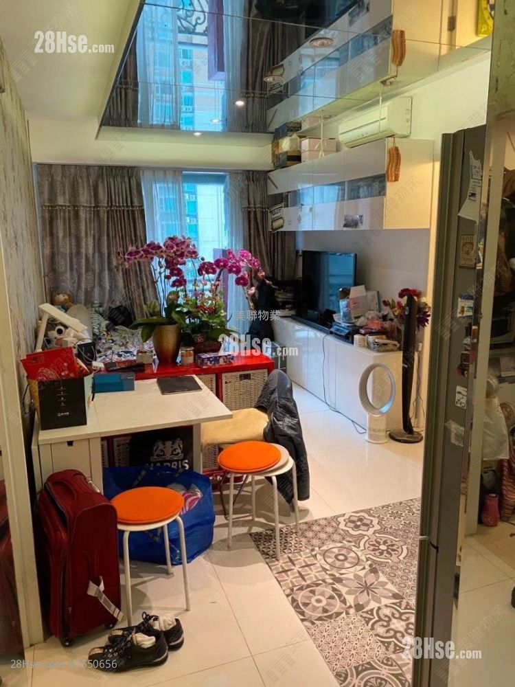 Metro Town Sell 3 Bedrooms 629 ft² ( 58.4 m² )